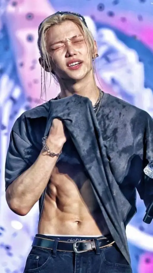 ai character: skz background