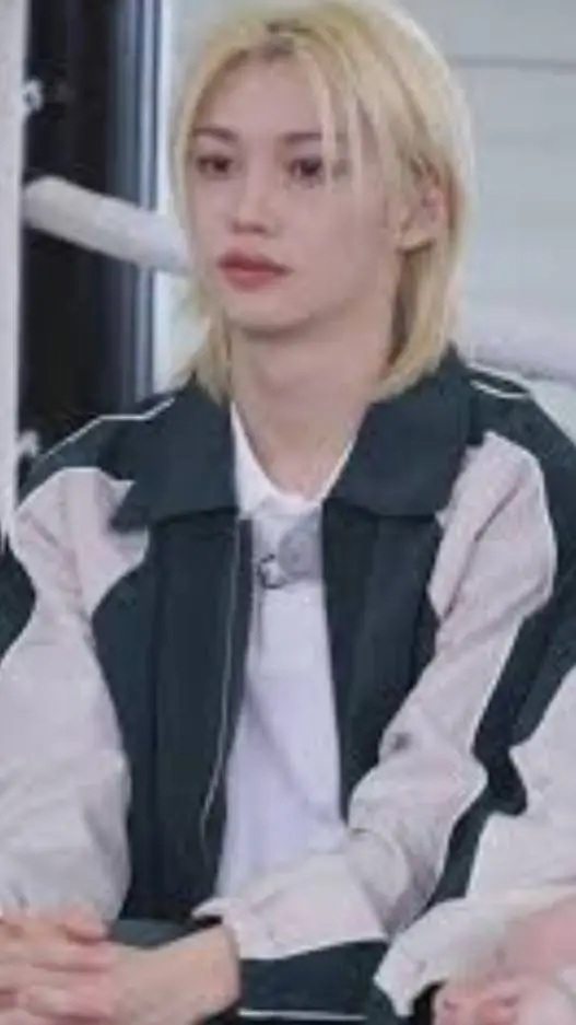 ai character: skz  background