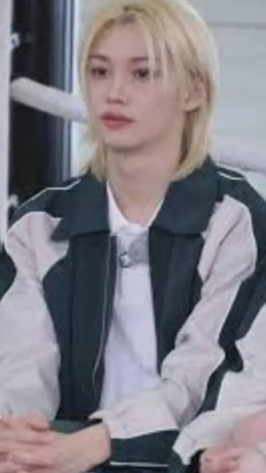 ai character: skz roud trip background