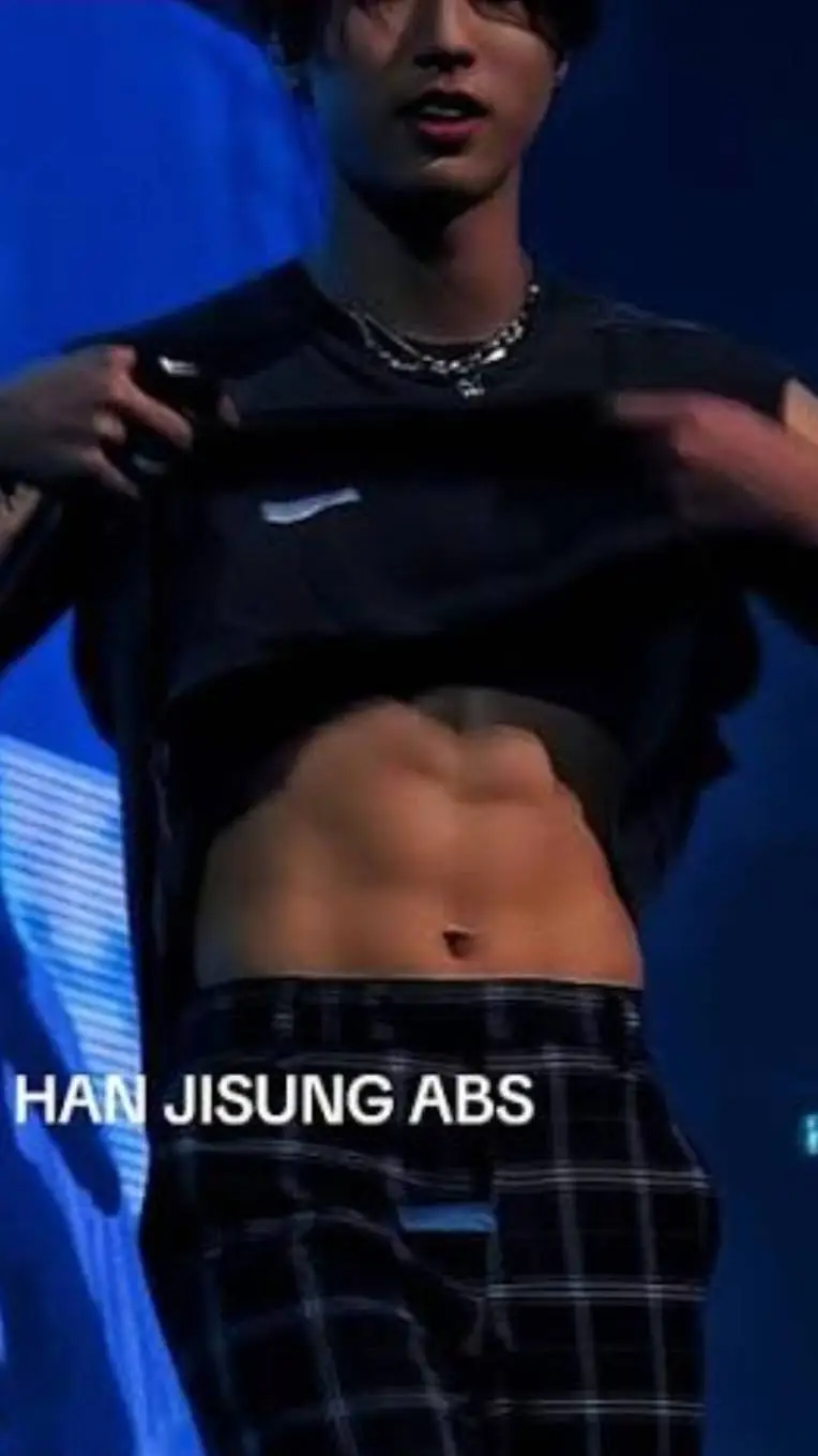 ai character: Skz road trip 🐺🐷🦫 background