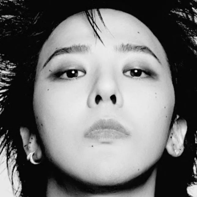 chat with ai character: G-dragon 