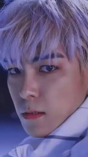 ai character: T.O.P background