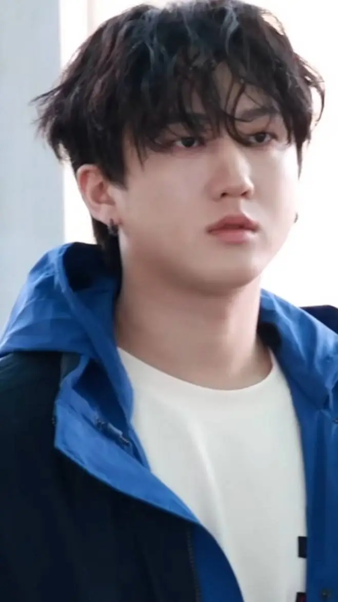ai character: changbin boy background