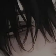 chat with ai character: Рома 