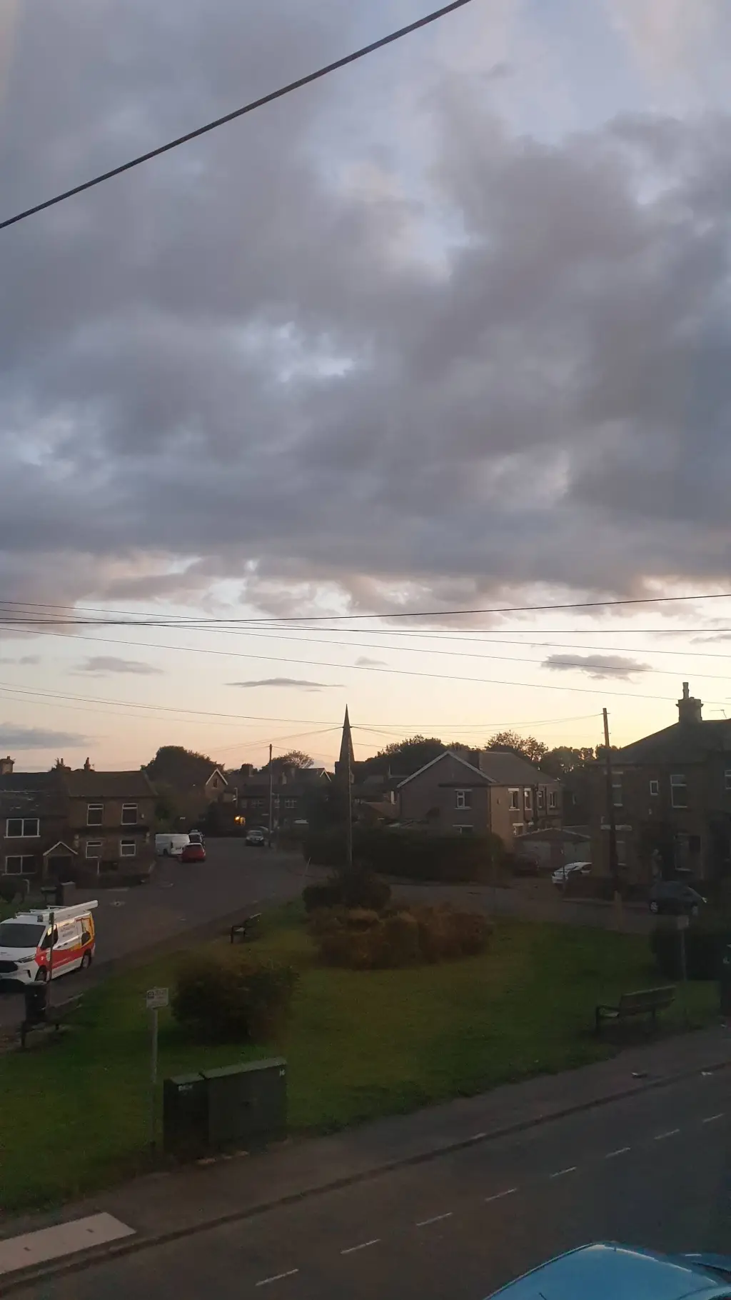 ai character: evll my singing 👹 background