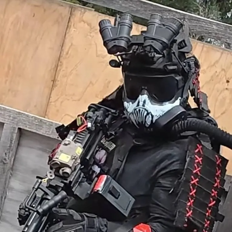 chat with ai character: juggernaut(airsoft