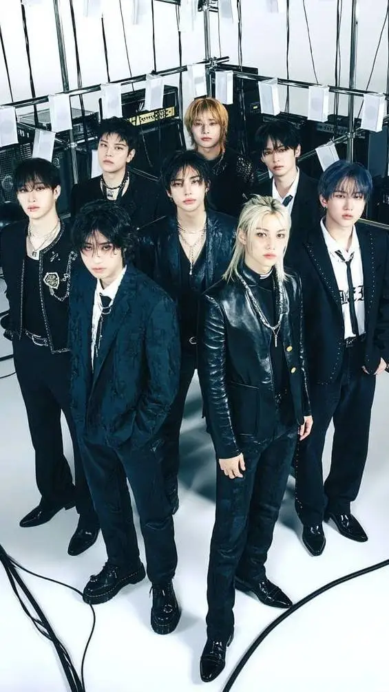 ai character: Stray kids background