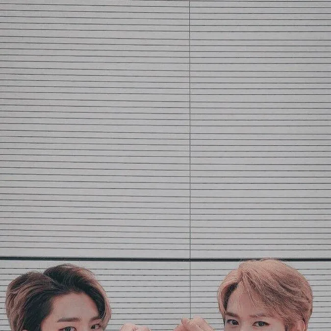 chat with ai character: minsung birthday 