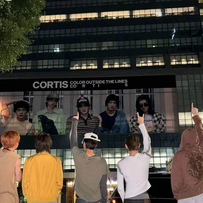 chat with ai character: Cortis