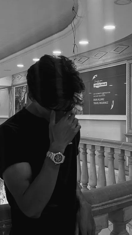 chat with ai character: Aylan.mafia 