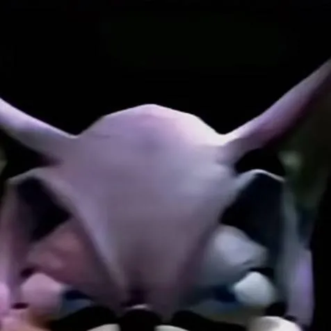 chat with ai character: Freaky sonic