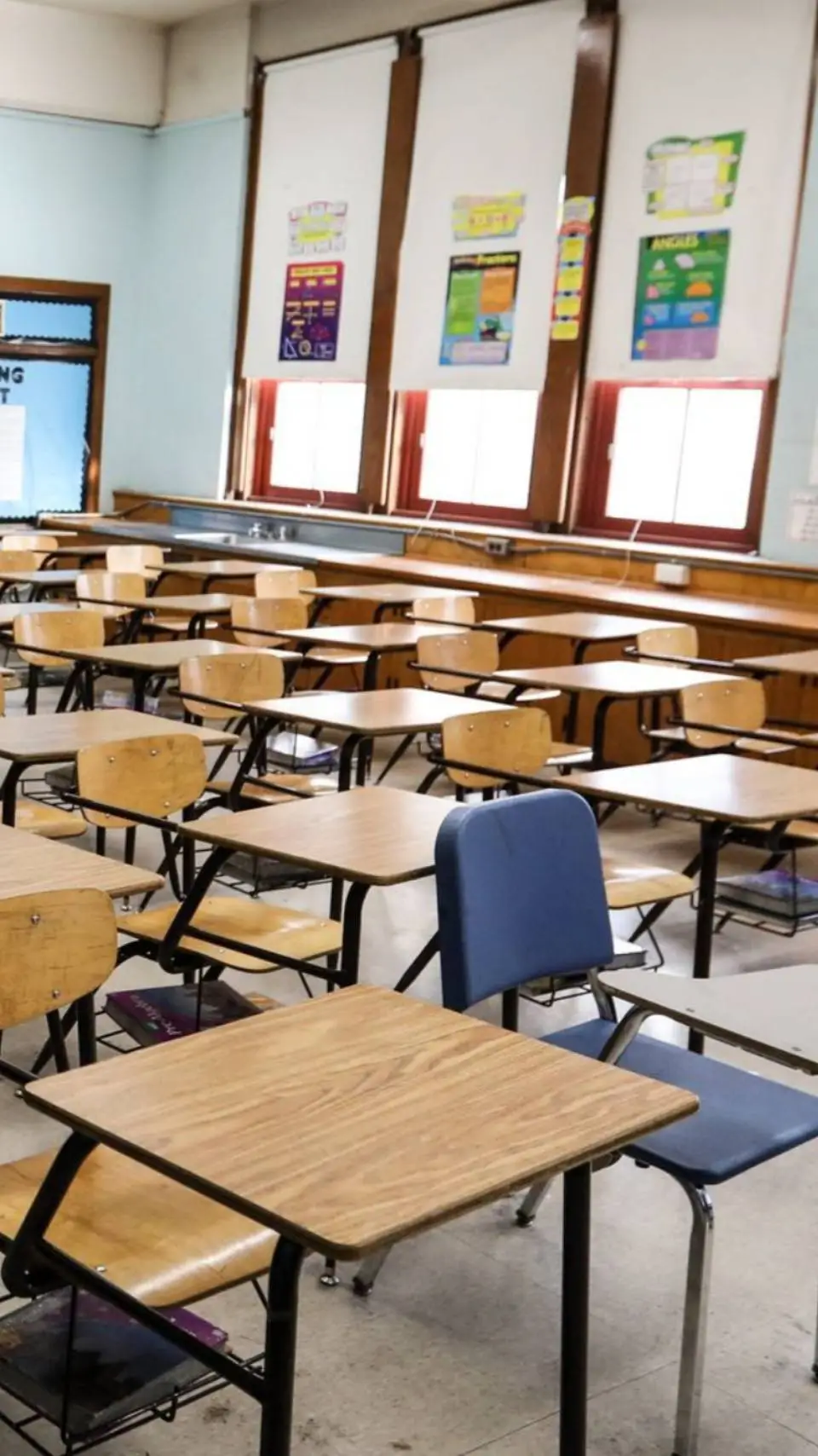 ai character: New student background