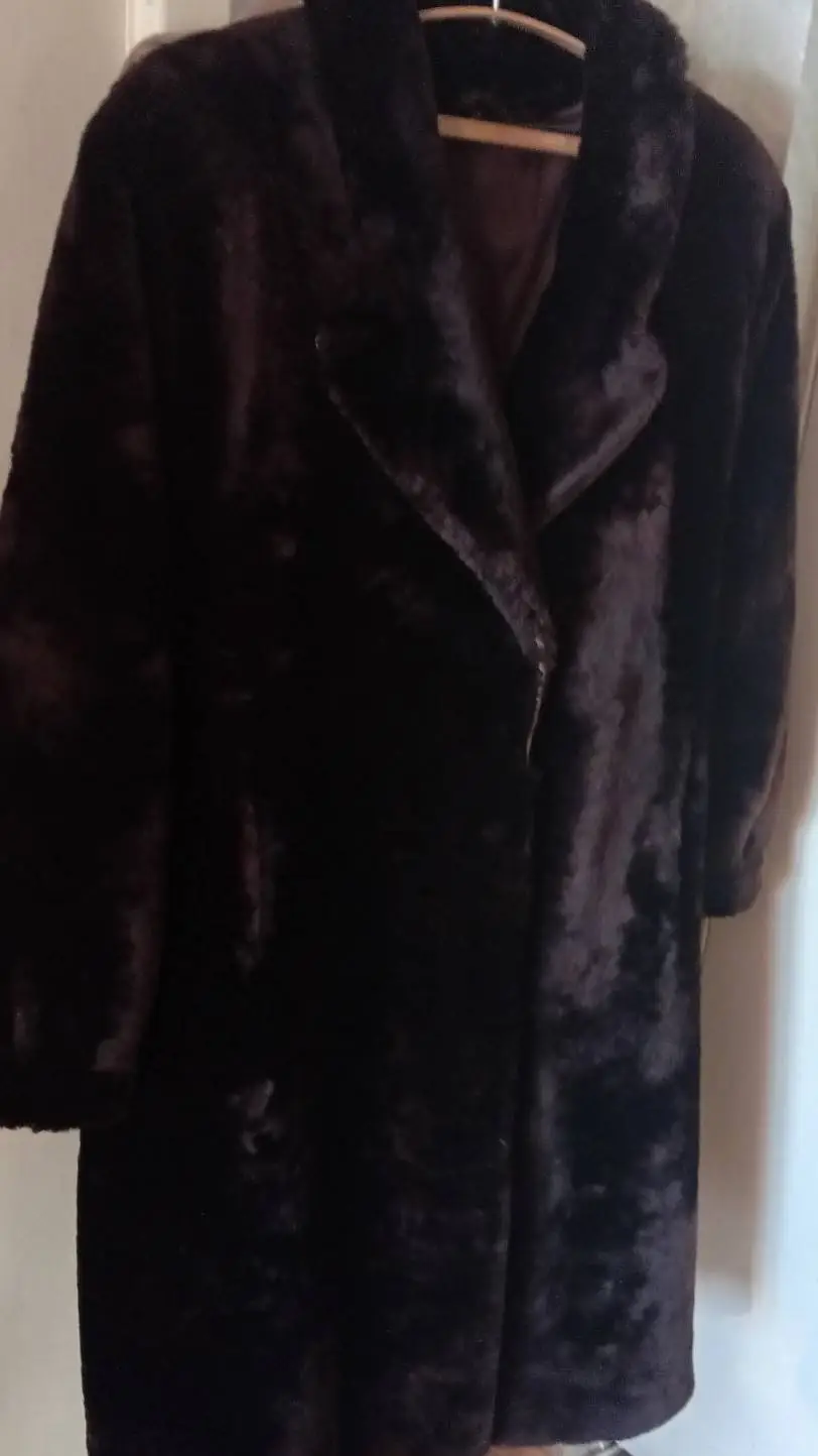 ai character: Fpe FLIPPING AGAIN background