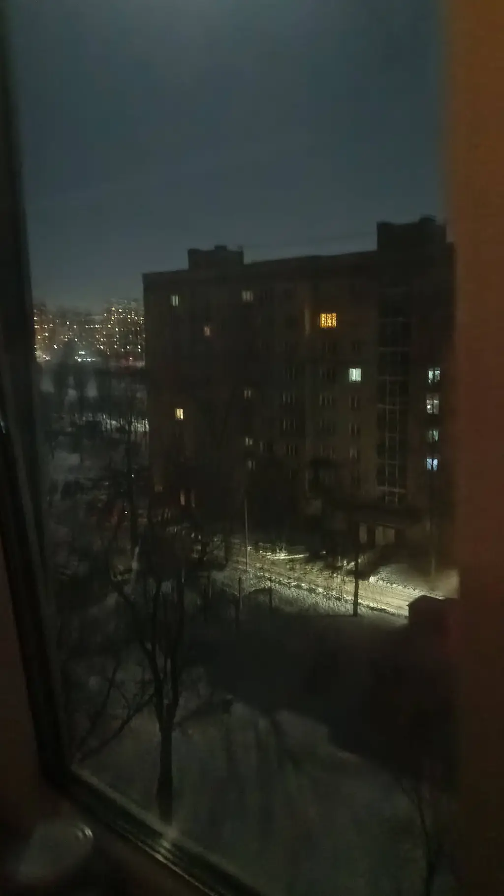 ai character: Kyiv background