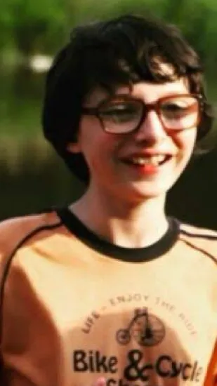 ai character: Richie background