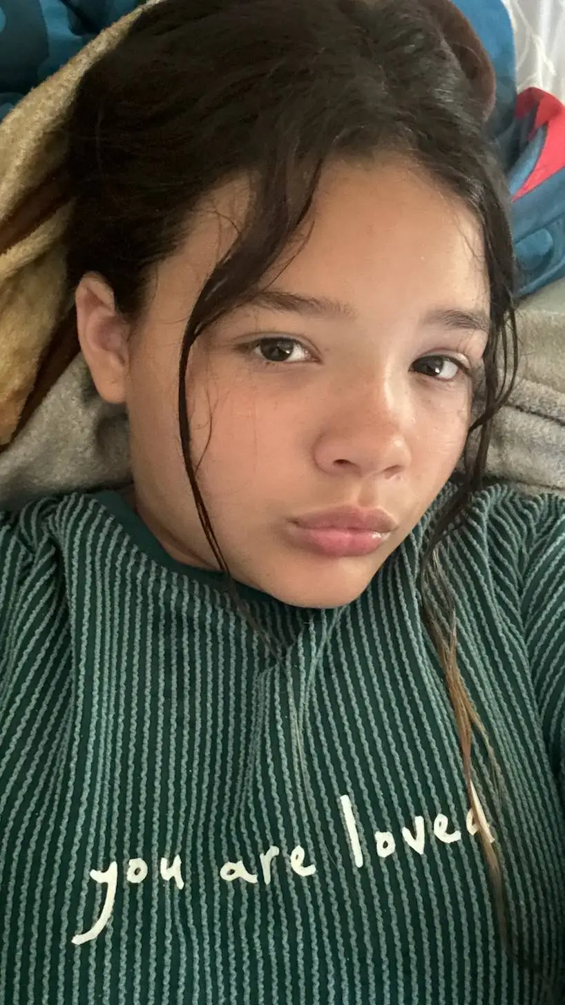 ai character: rika background