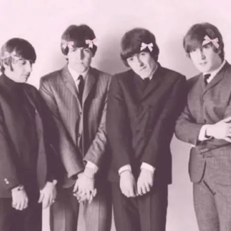 chat with ai character: The Beatles