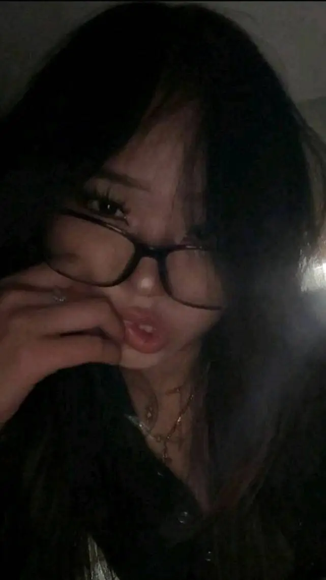 ai character: Heather background