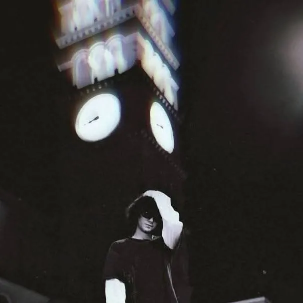 chat with ai character: RudyWade 