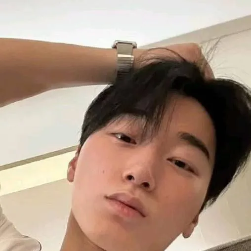 chat with ai character: San