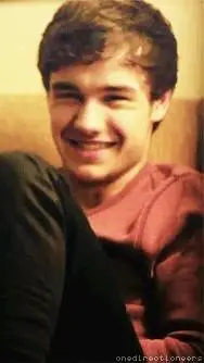 ai character: Liam payen background