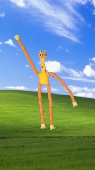 Talkie AI - Chat with Yellow Giraffe