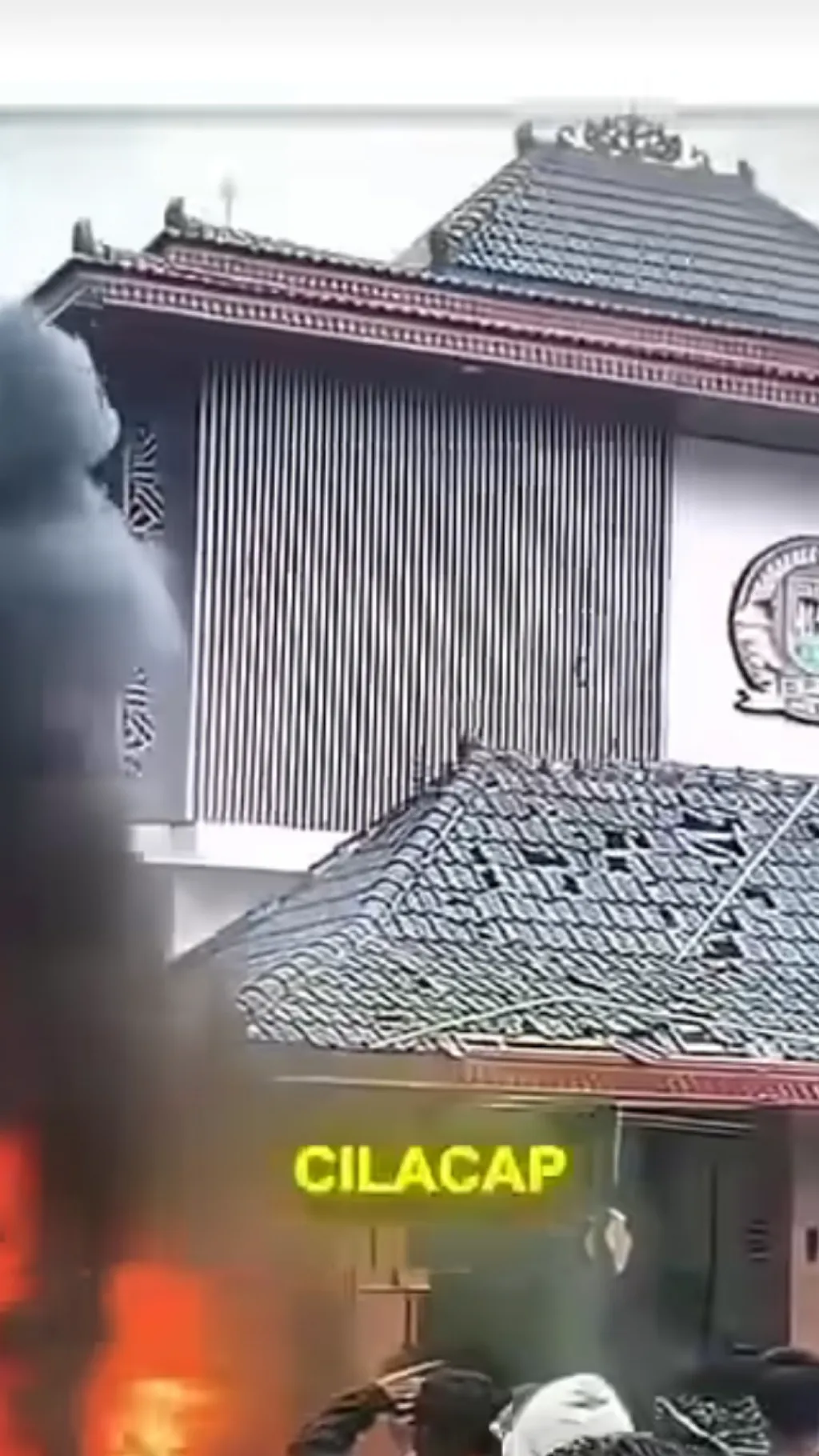 ai character: Demo ojol  background