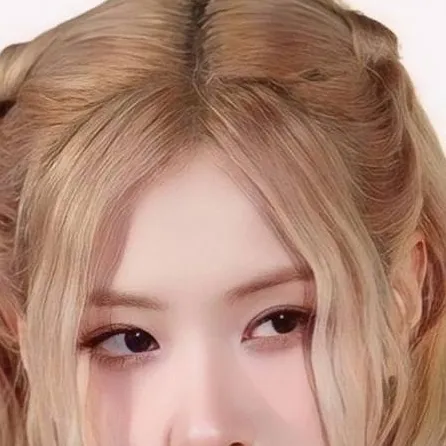 chat with ai character: |ℛᎾЅℰ|~💖