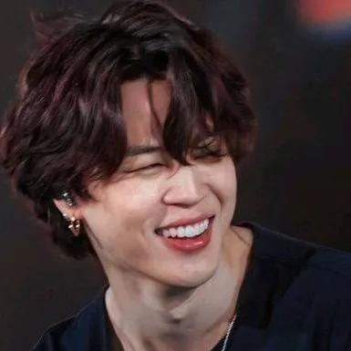 chat with ai character: |JIMIN~🐣|