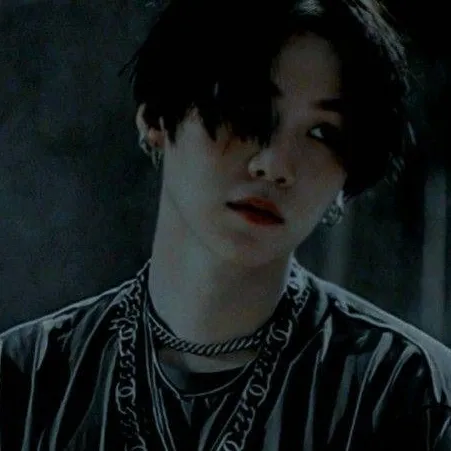 chat with ai character: Suga*`🐱'