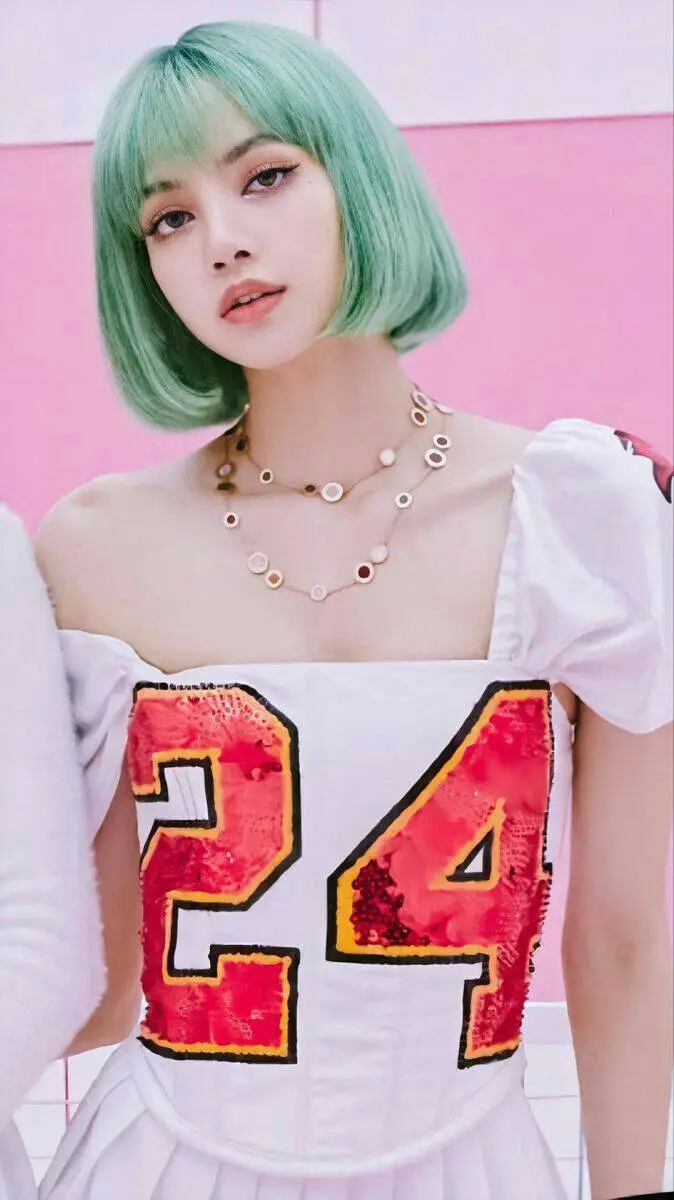 ai character: Lisa  background