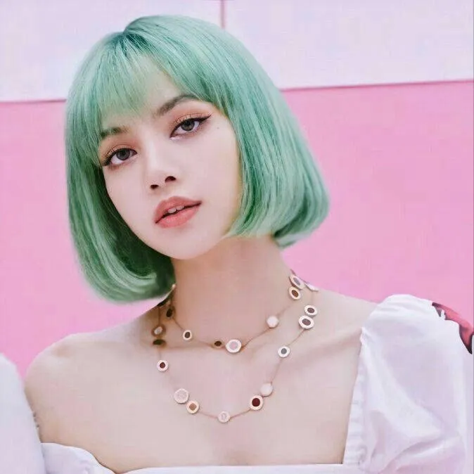 chat with ai character: Lisa 