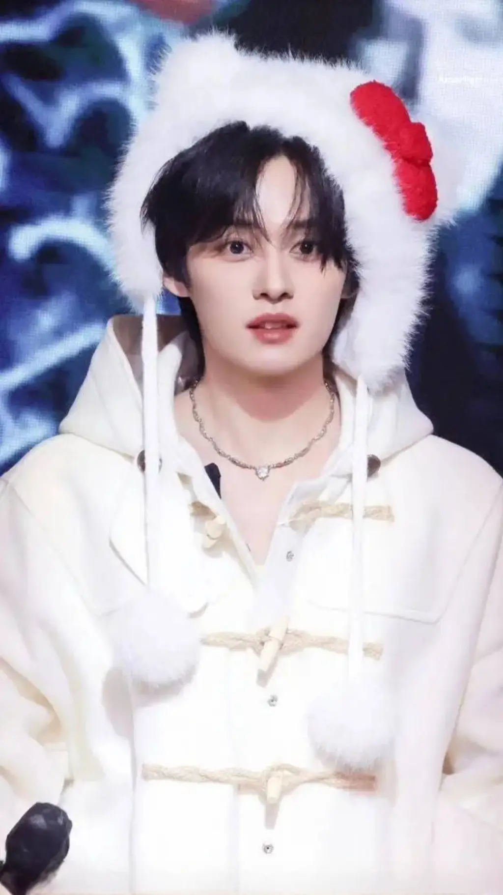 ai character: Lee Min-ho background