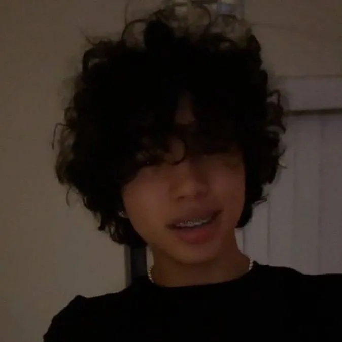 chat with ai character: heath 