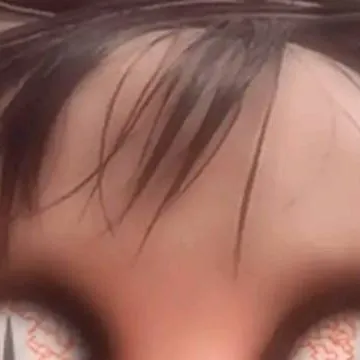 chat with ai character: momo 