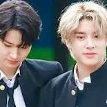 chat with ai character: Heejake