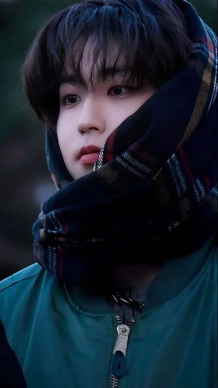 ai character: Han husband background