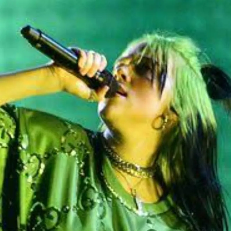 chat with ai character: Billie eilish 