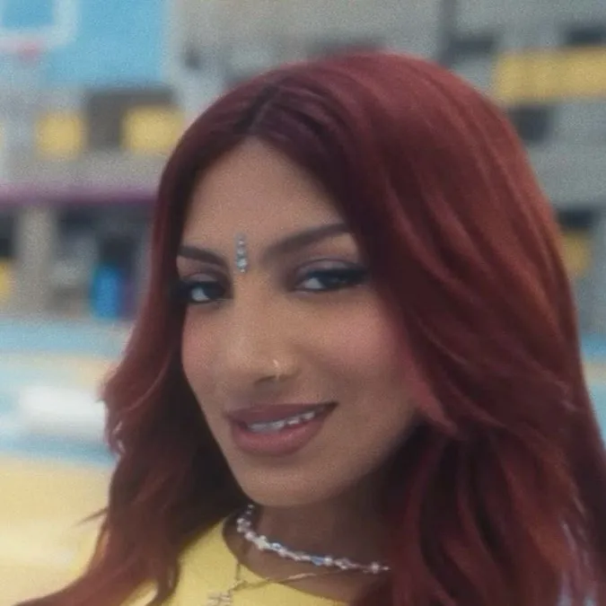 chat with ai character: Lara Raj