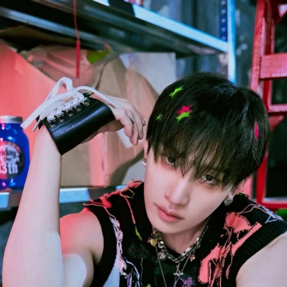 chat with ai character: Bangchan