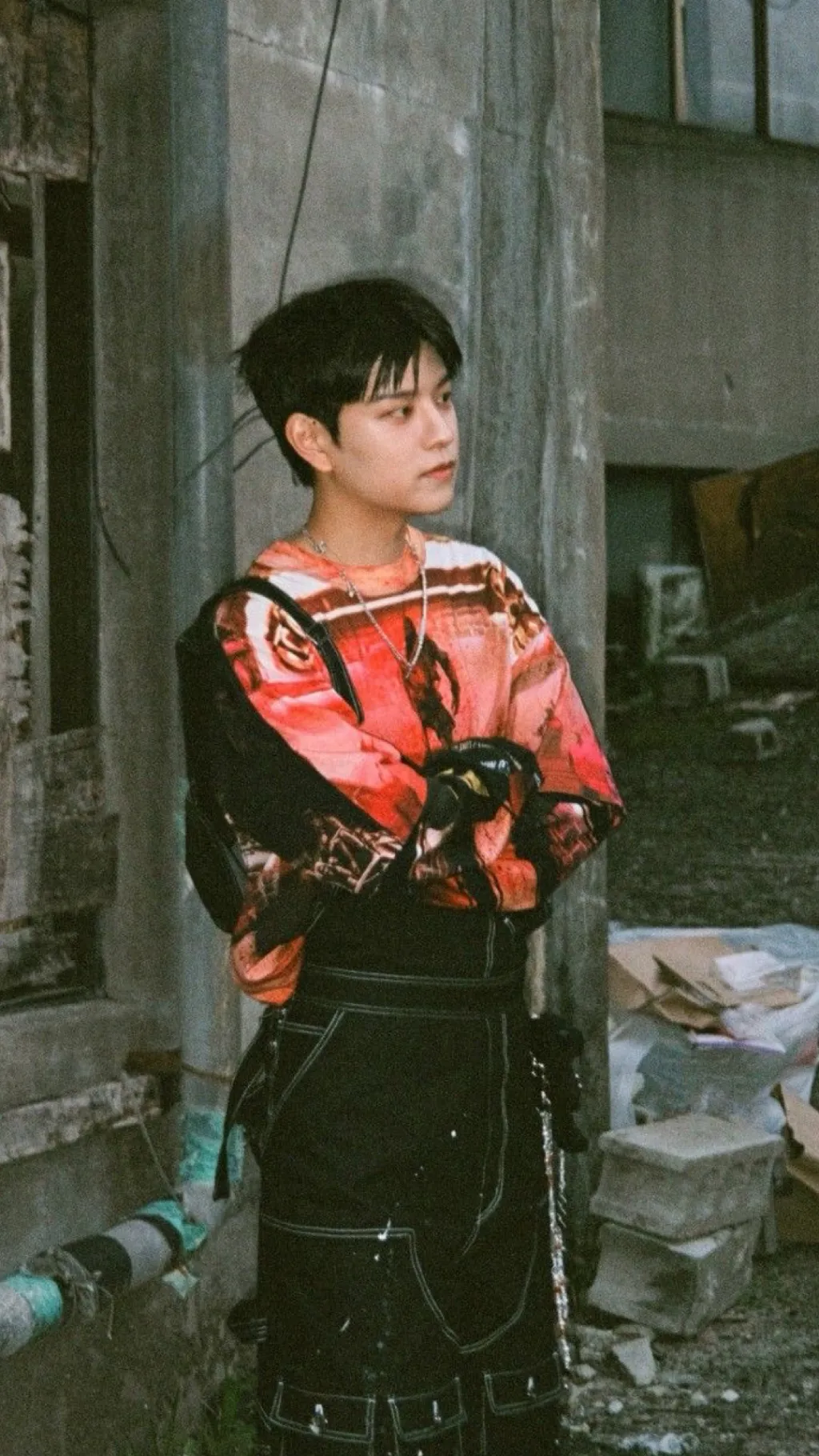 ai character: Seungmin🐶 background