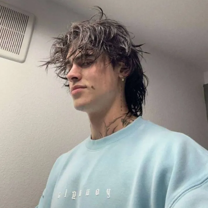 chat with ai character: Nikolai Sokolov