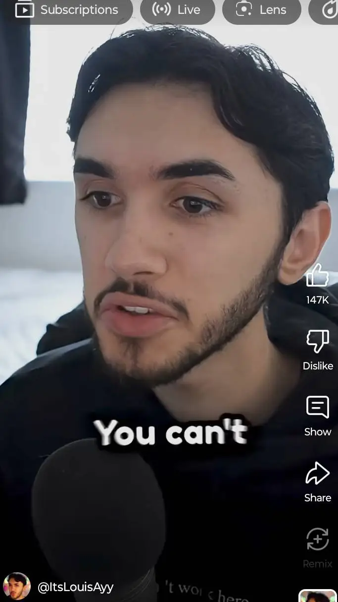 ai character: Louis ayy  background