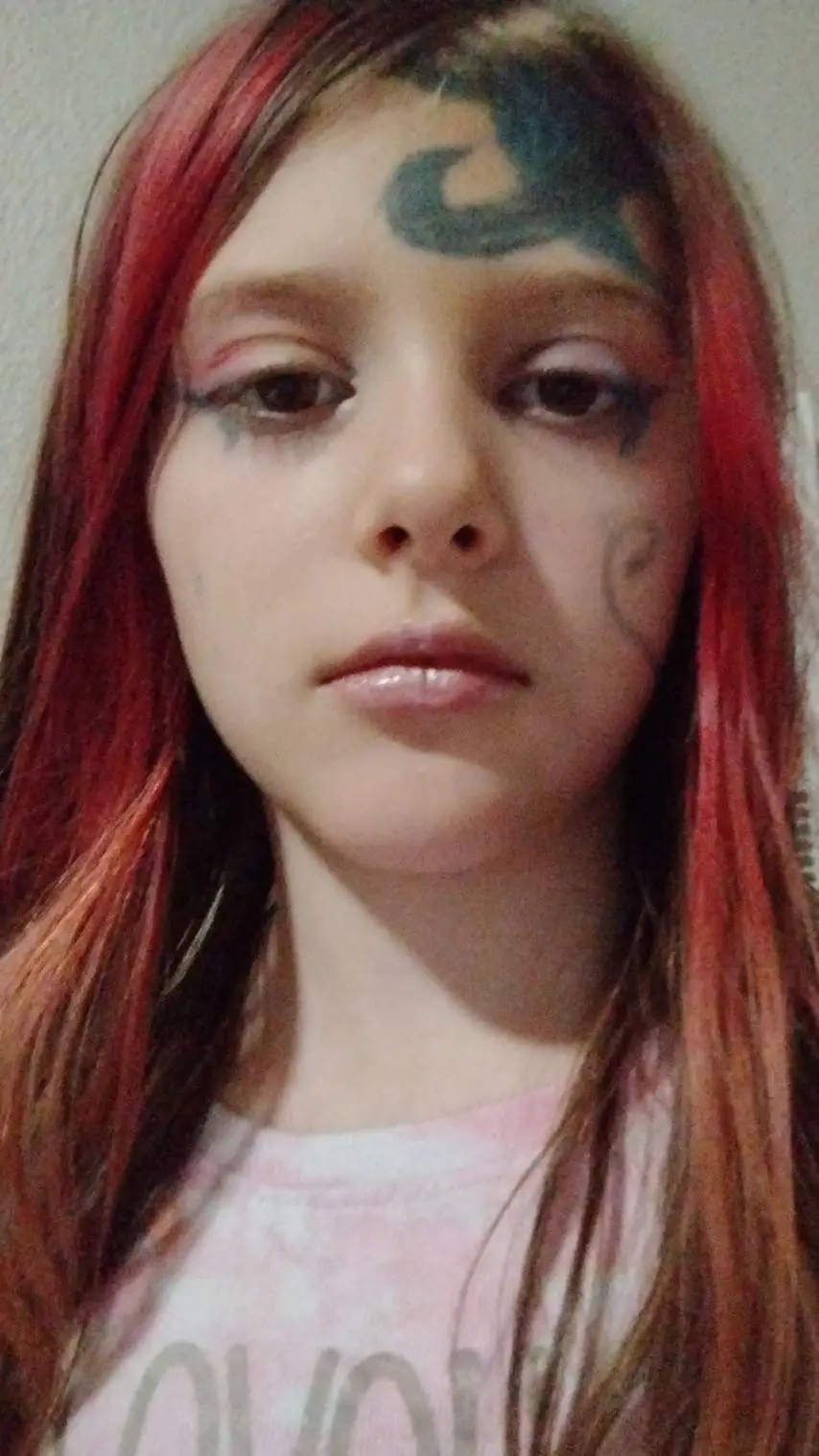 ai character: Ava🤣 background