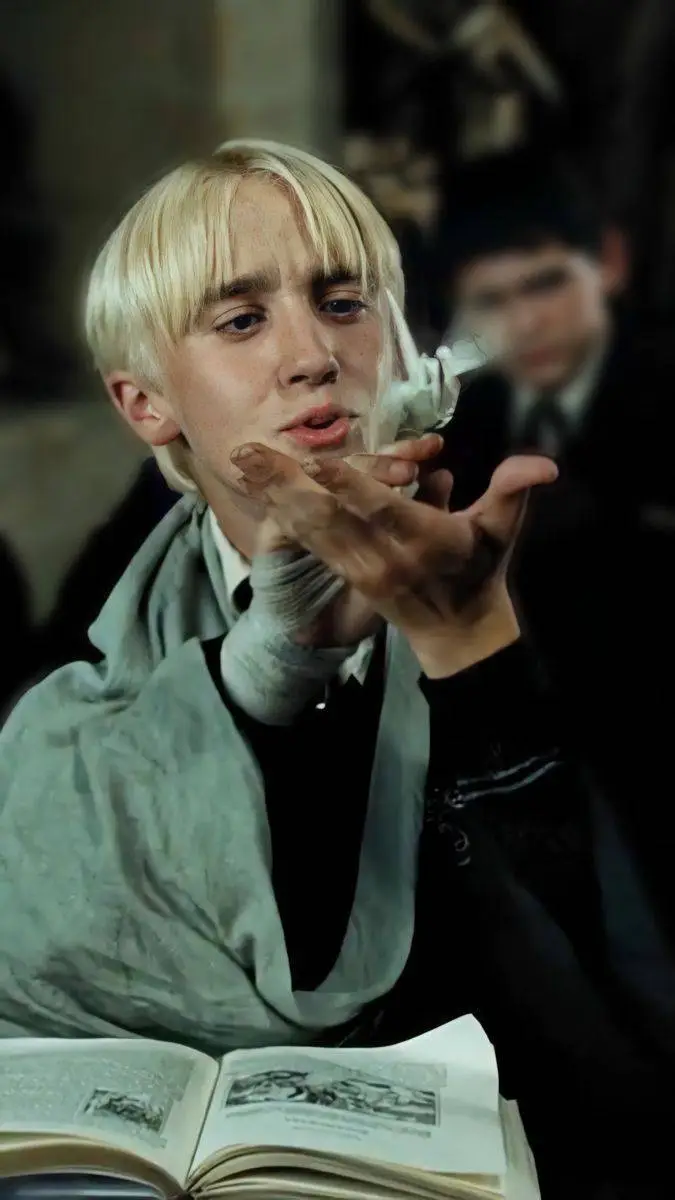 ai character: Draco Malefoy background