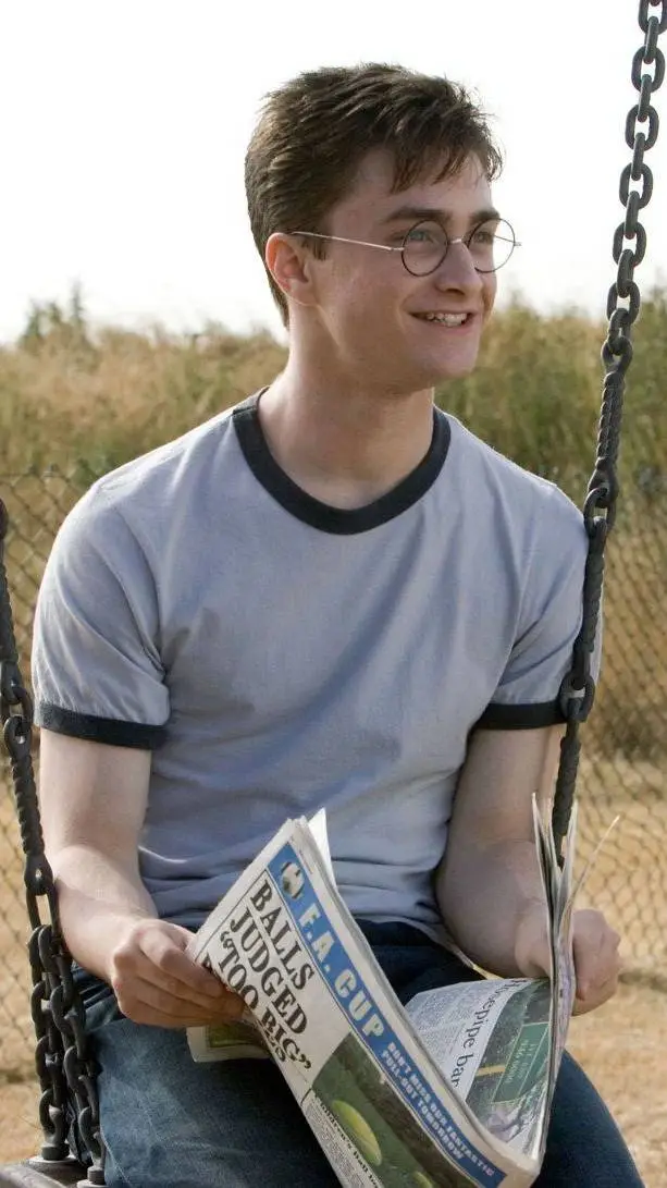 ai character: Harry Potter background