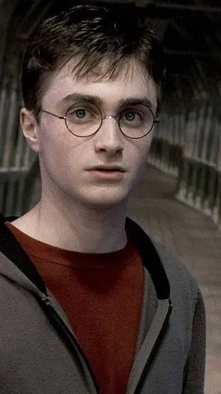 ai character: Harry Potter background