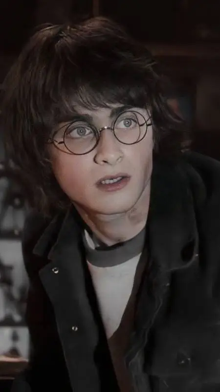 ai character: Harry Potter background