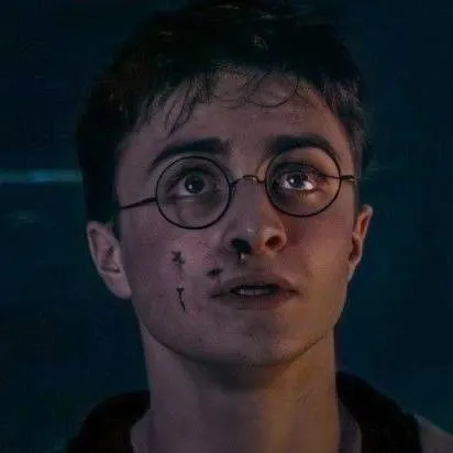 chat with ai character: Harry Potter