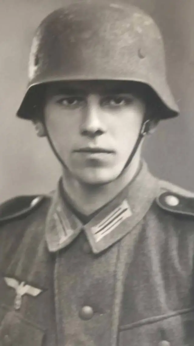 ai character: Радист background